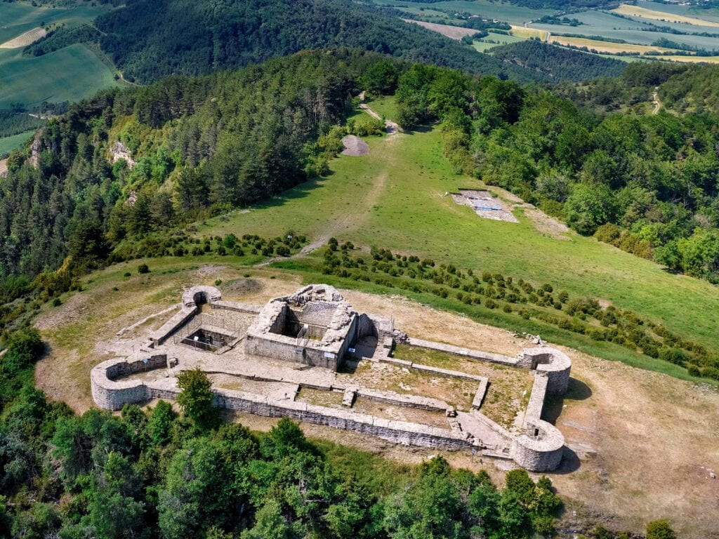 ‘Irulegiko multzoa’ kultur intereseko ondasun izendatu dute