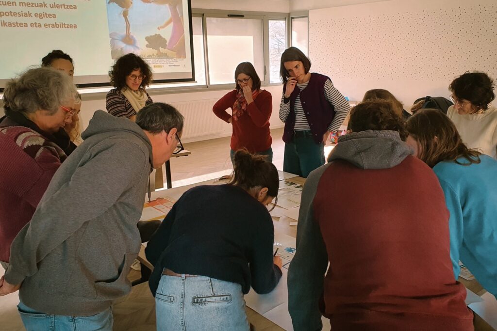 Zineskola egitasmoa martxan da berriz ere Lapurdin, Nafarroa Beherean eta Zuberoan