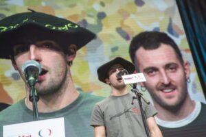 Xabat Illarregik jantzi du txapela Nafarroa Arenan