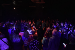 Loraldiak etorkizunean jarri du mira