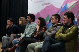 Bertsolaritzaren munduan barneratzeko erakusketa irekiko dute urtarrilaren 21ean, Donibane Lohizunen