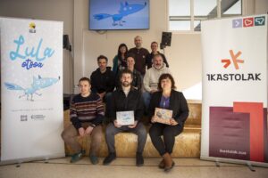 ‘Lula Otsoa’, haurrentzako entzunezko ipuin serietan eta album ilustratuetan oinarritutako hezkuntza proiektua aurkeztu dute