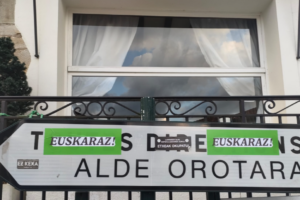 EHEk ‘Ireki bidea euskarari!’ egitasmoan parte hartzeko deia egin du