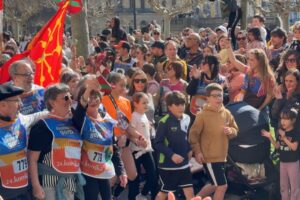 Korrikaren dokumentalean parte hartzeko deia egin du AEK-Korrikak