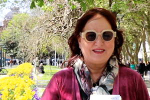 Miren Agur Meaberen testu batean oinarrituta, Loraldiak ‘Ahaztu nirekin’ emanaldi berezia aurkeztuko du hilaren 22an, Bilbon