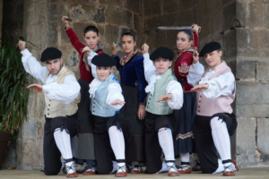 Gero Axular Dantza Taldeak ‘Agoteak’ ikuskizuna estreinatuko du apirilaren 19an Victoria Eugenian