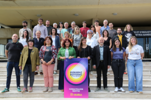 Euskalgintzaren Kontseiluak ekainaren 13an Euskal Herri osoko euskaltzaleak Iruñean biltzeko deia egin du