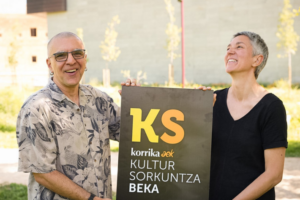 Komedia “basati” batekin helduko da Metrokoadroka Korrika Kulturalera