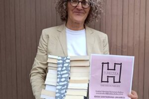 Idoia Santamariak irabazi du (H)ilbeltza itzulpen beka