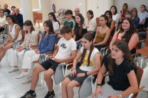 Barne-gatazkek markatu dituzte 2025eko R.M. Azkue Literatura Saria