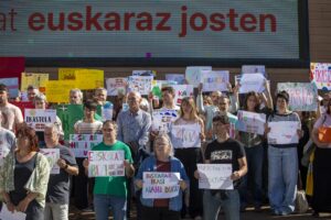 Ikastolek murgiltze eredua indartzeko deia egin dute PISAren emaitzen aurrean
