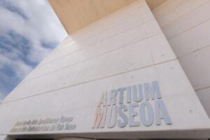 Artium Museoak bere bildumaren historia eta eraldaketa izango ditu ardatz 25. urteurrenean